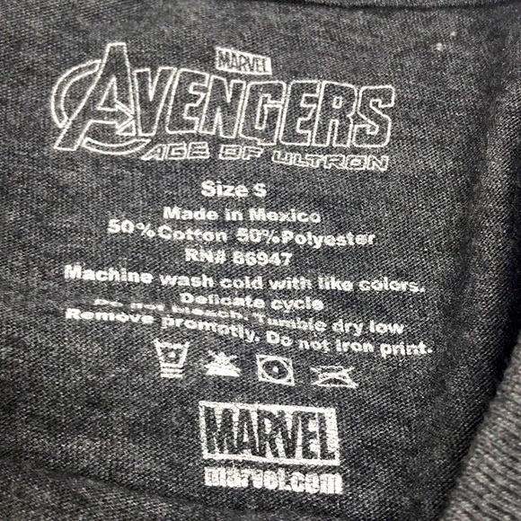 Avengers Gray Graphic Tee - Picture 3 of 11